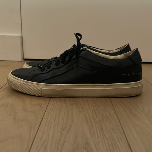 Common Projects Achilles Contrast Sole Multi Ply in Navy - Picture 1 of 5